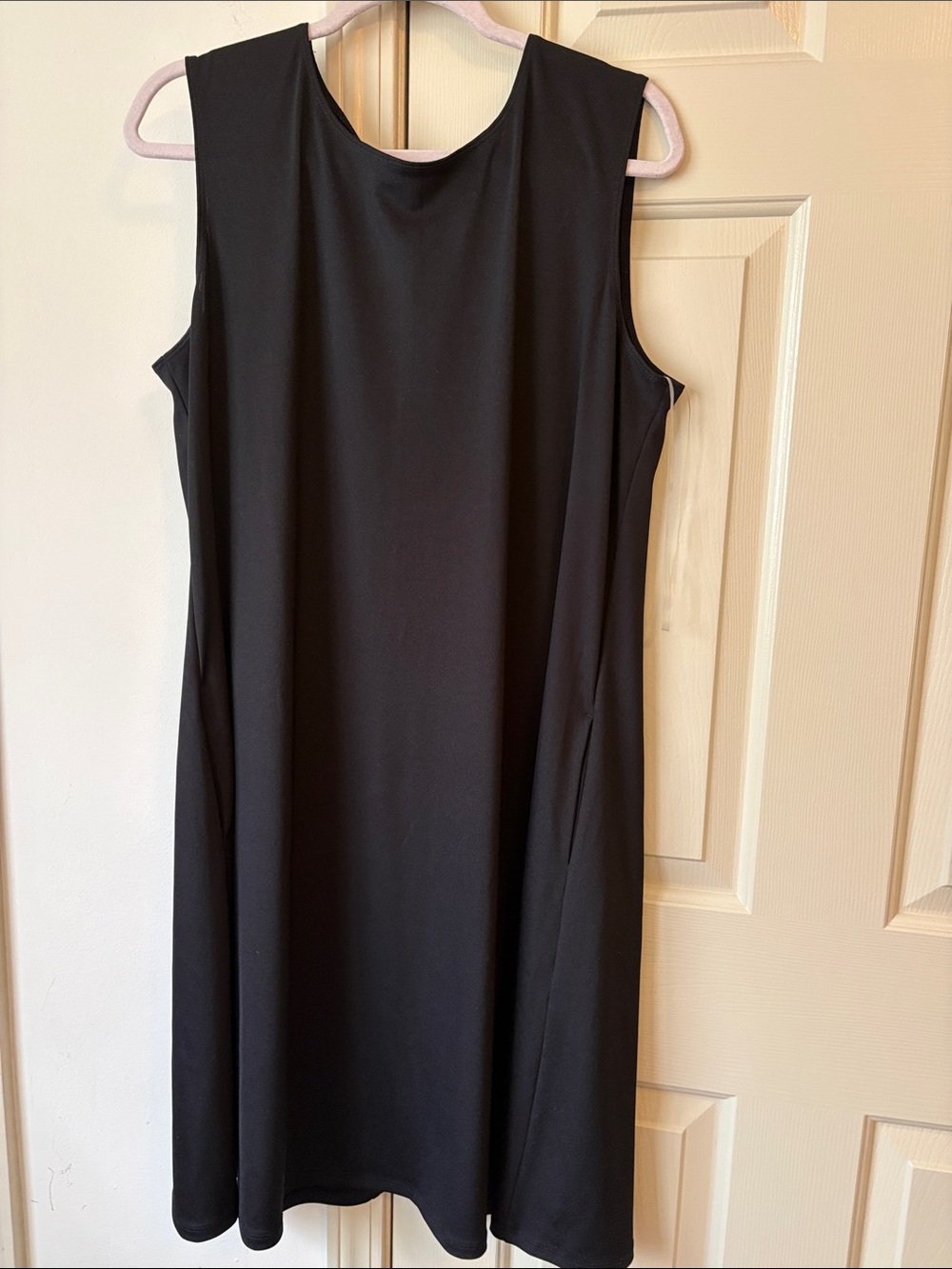 Kasper Black Sleeveless Midi Dress
